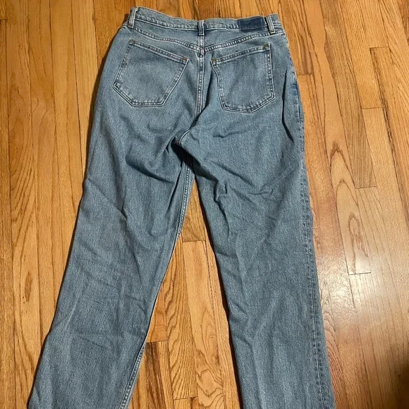 Abercrombie Curve Love 90s Straight Jean - Picture 3 of 4
